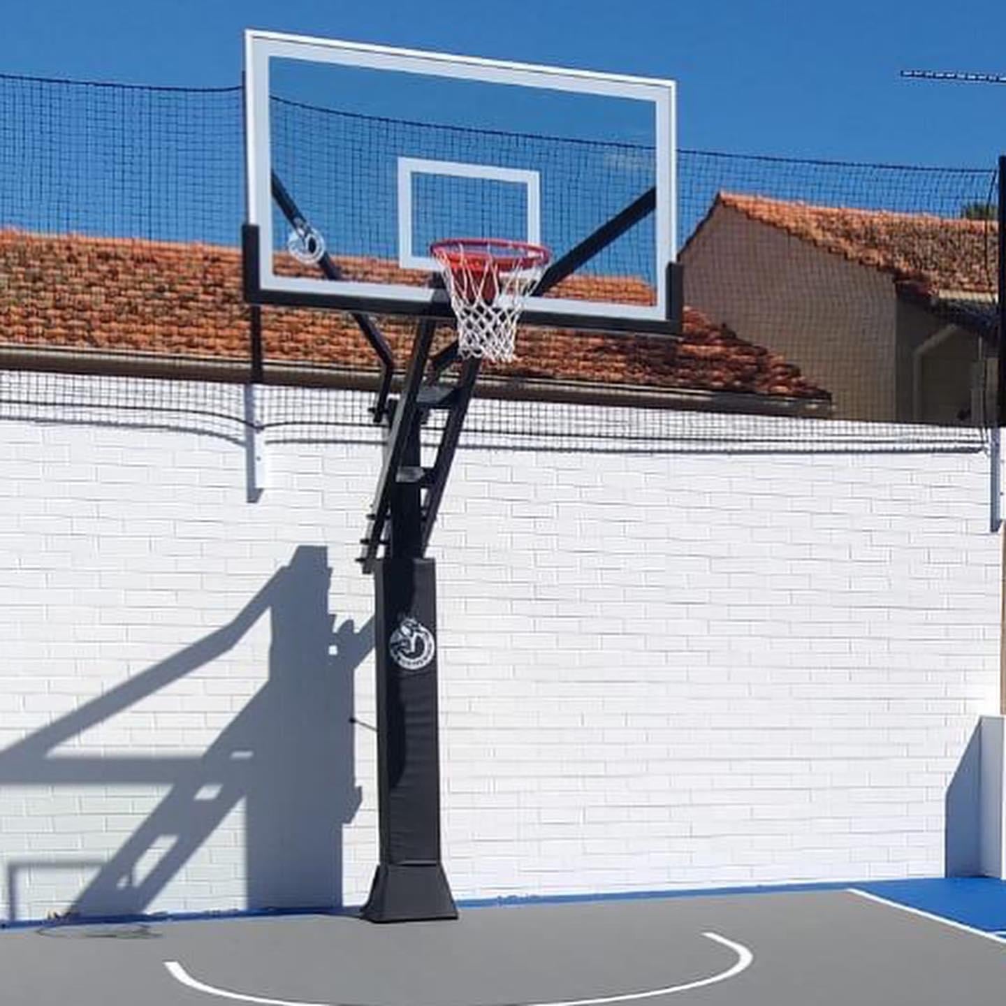 Boomering 72 in ground basketball hoop